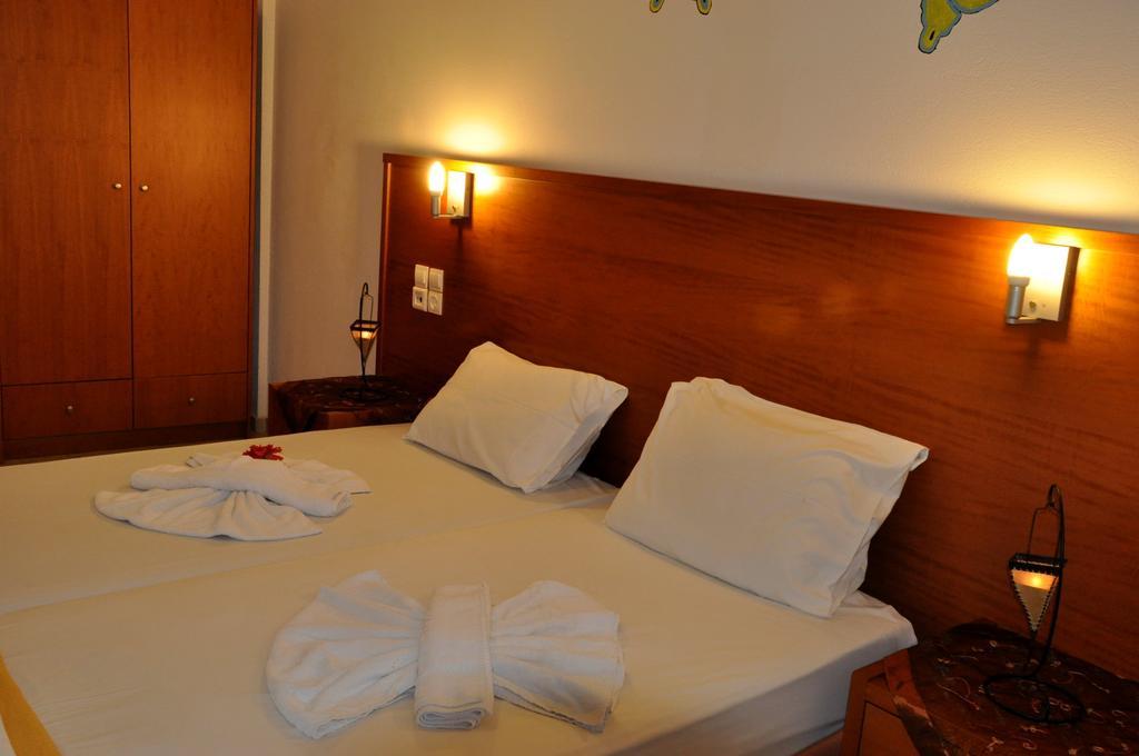 Haris Apartments Herszonisszosz Kültér fotó