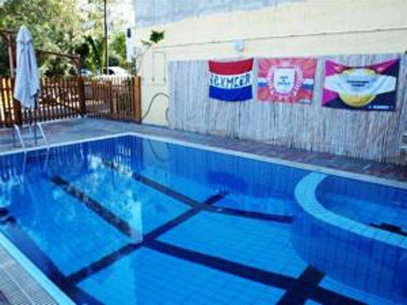 Haris Apartments Herszonisszosz Kültér fotó
